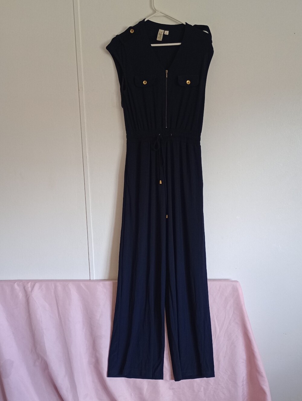 SoHo Navy Jumpsuit Gold Button Detail Wide Leg with Pockets Women’s Size Small